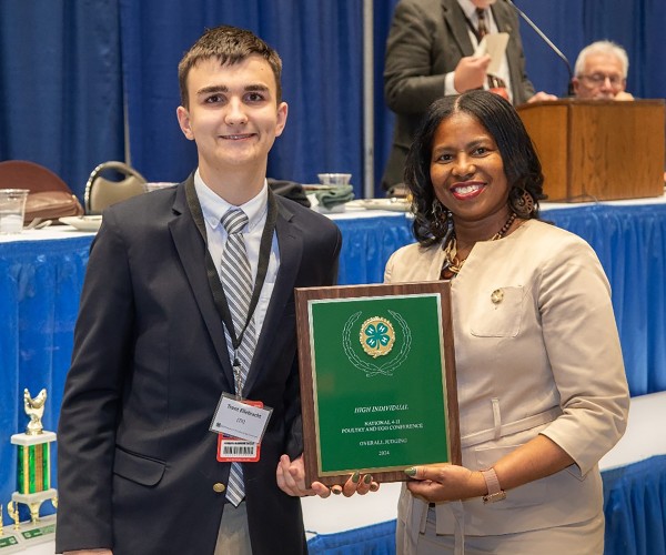 Trent Ellebracht (left), Barbara Jenkins (right)